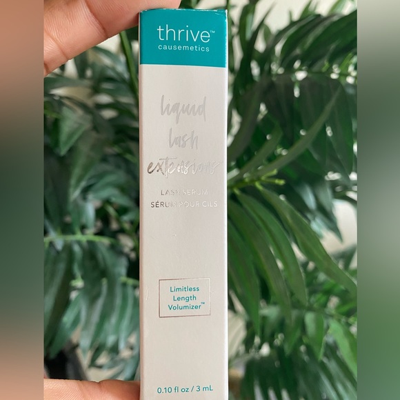 Thrive Causemetics Liquid Lash Extensions Lash Serum - Picture 2 of 2